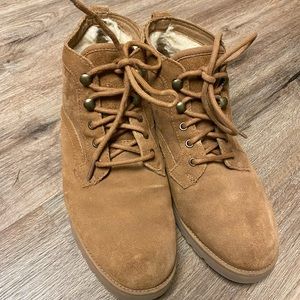 UGG Women’s Bethany Boot